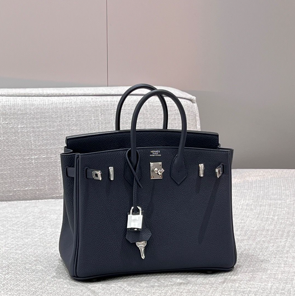 Birkin Retourne 25 handbag in Togo leather Black