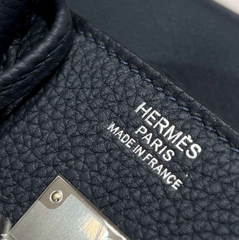 Birkin Retourne 25 handbag in Togo leather Black